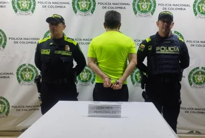 Capturan a hombre por apuñalar a otra persona en Conucos