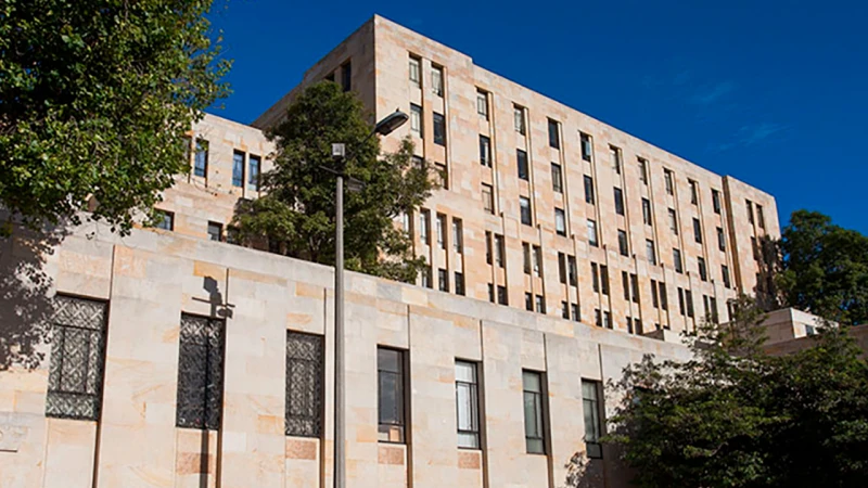 Colombia reduce costos de la deuda externa tras recompra de bonos