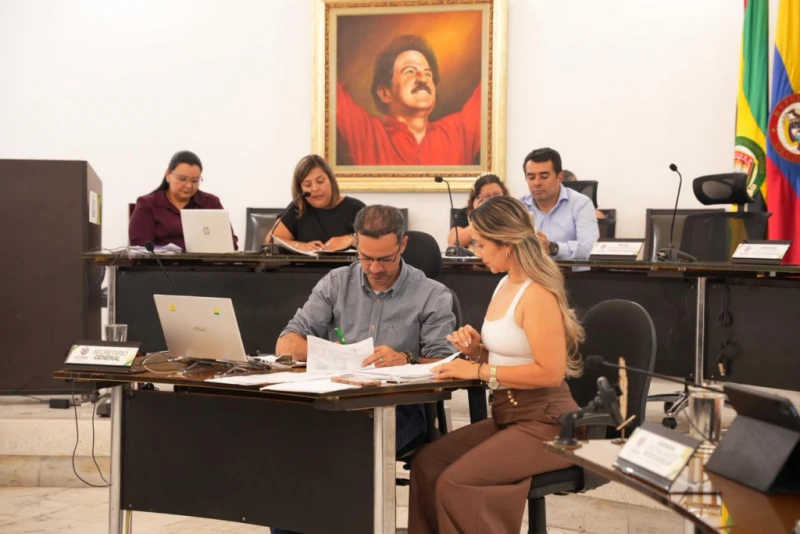 Bucaramanga reduce la deserción escolar y mejora resultados en pruebas Saber