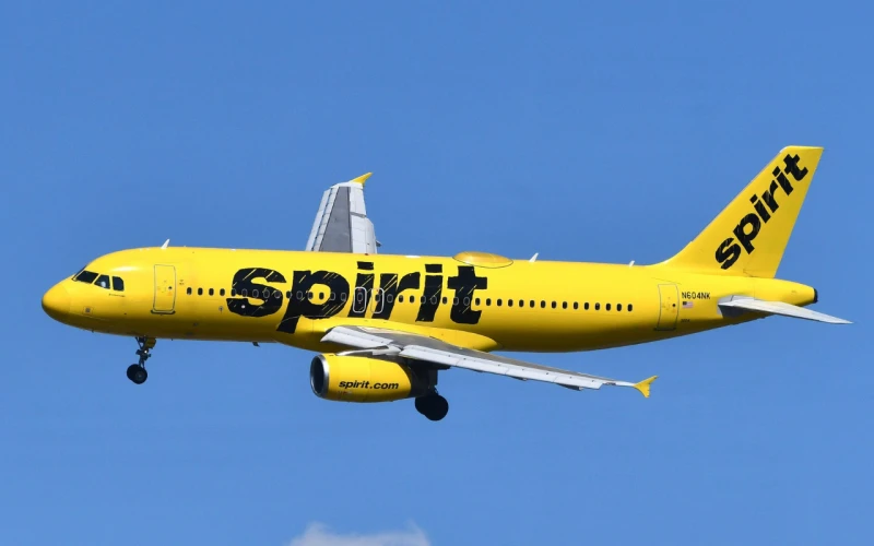 Spirit se apaga: miles de viajeros quedan en el aire tras cierre definitivo