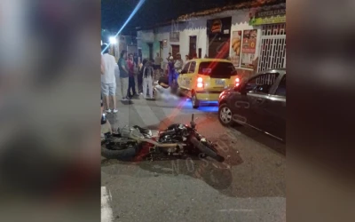 Motociclista perdió la vida al estrellarse contra un taxi en Piedecuesta