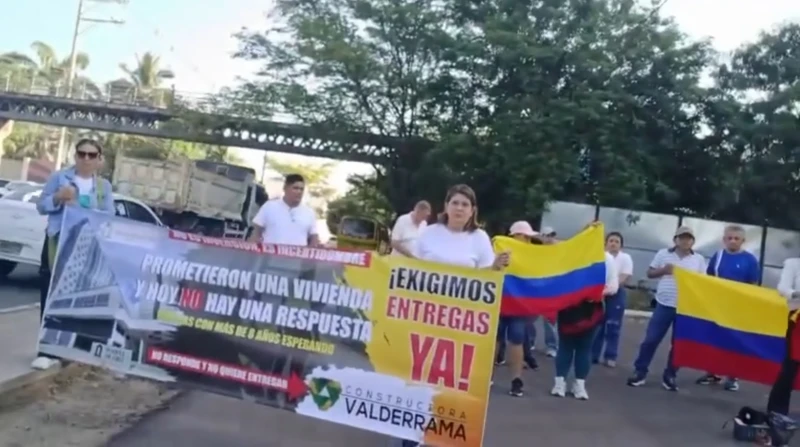 ¡Ocho años esperando su casa! El drama de 320 familias atrapadas en el proyecto Puerta de Oro en Girón