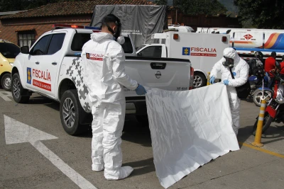 Bandido entró a robar a un D1 pero murió electrocutado