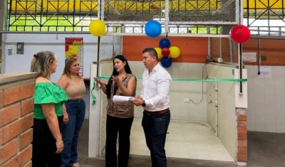 Alcaldía de Bucaramanga entrega local en Plaza Mutis como parte del plan de formalización comercial