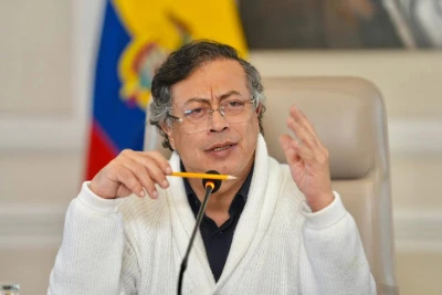 Presidente Petro pide investigar posible injerencia extranjera en elecciones de Colombia