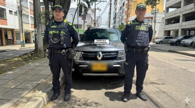 Recuperan en el barrio San Alonso de Bucaramanga un vehículo robado en Nariño
