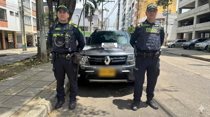 Recuperan en el barrio San Alonso de Bucaramanga un vehículo robado en Nariño