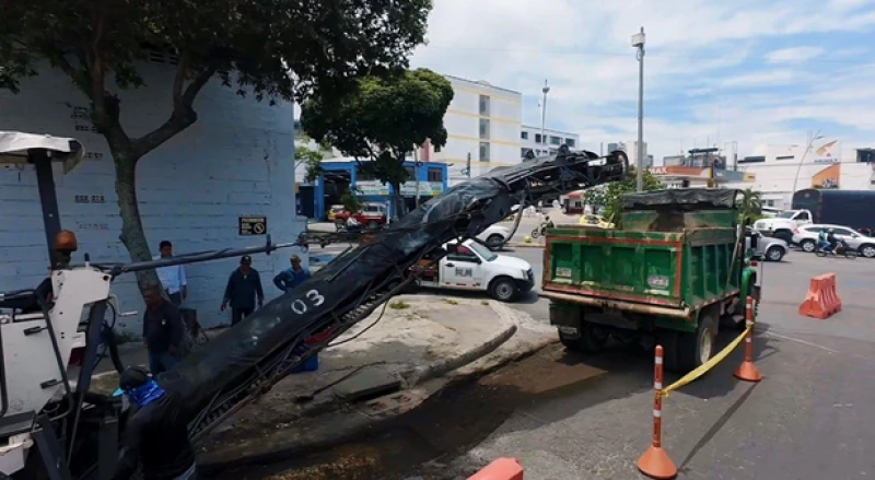 Bucaramanga inicia recuperación vial e invita a denunciar calles en mal estado