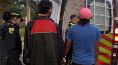 Pareja de bandidos fue detenida tras asaltar a una mujer en Floridablanca