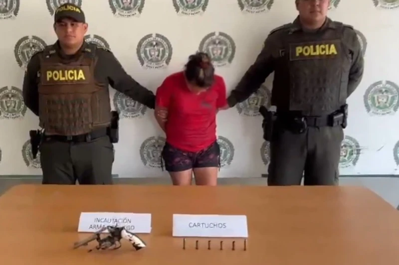 'La Polvorienta' le disparó a otra mujer porque no quiso venderle una cerveza, en Santander