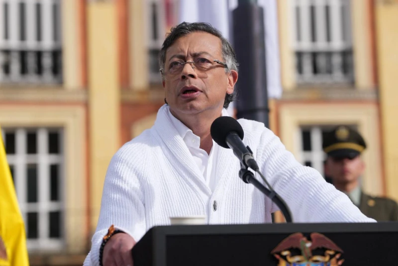 Gustavo Petro dijo que desconoce la victoria de Abelardo de la Espriella