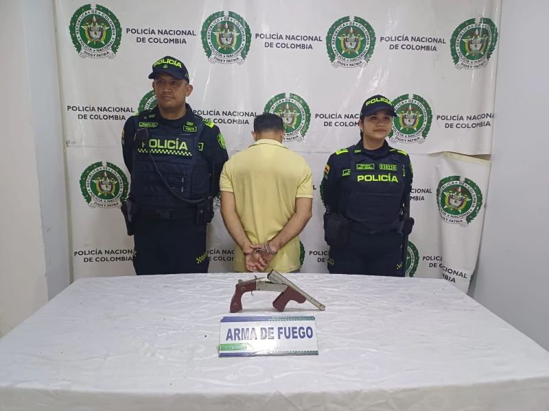 En medio de una riña sacó una escopeta para intimidar a sus vecinos y terminó capturado en Bucaramanga