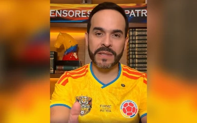 Juez prohibe a Abelardo de la Espriella usar la camiseta de la Selección Colombia