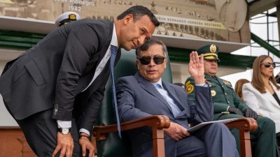 Petro anuncia millonaria compra de armas para las Fuerzas Militares antes de dejar el poder