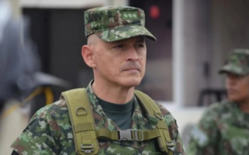 Petro firmó la salida del general que denunció presiones para votar en el Meta
