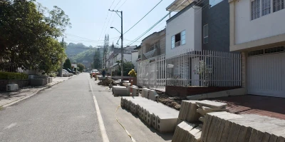 Más de 22.000 metros cuadrados de nuevos andenes transforman barrios de Bucaramanga