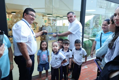 La biblioteca de Floridablanca volvió a abrir sus puertas tras una completa transformación