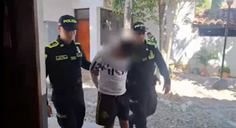 Atacó a su pareja con  un cuchillo y un "pico de botella" y terminó capturado en Girón