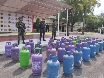 Golpe al ELN: frustran millonario negocio ilegal de hidrocarburos en  el Magdalena Medio