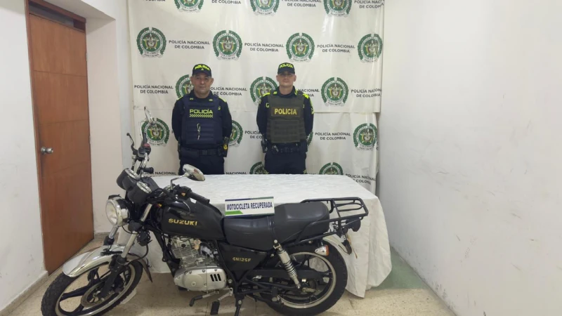 Tres años después, Policía recupera en el norte de Bucaramanga una moto robada