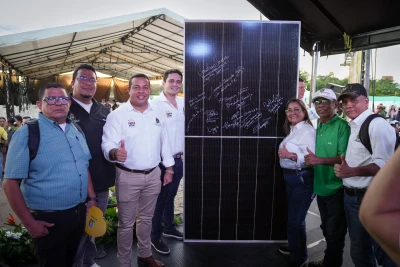 Con una inversión de más de $7.600 millones comenzó la primera granja solar de Barrancabermeja
