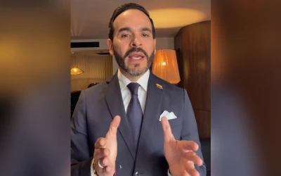 Tras derrota en el Senado, De la Espriella toma distancia de Deluque y felicita a Honorio Henríquez