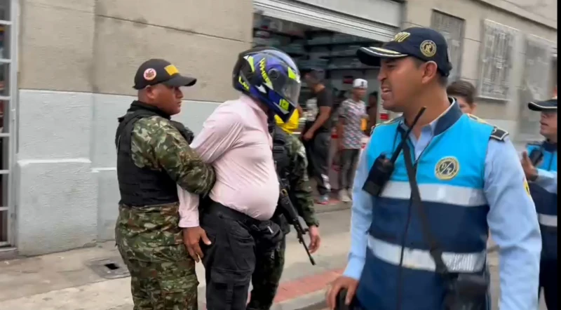 Más de 50 motos inmovilizadas y dos capturados durante fuerte operativo en Bucaramanga