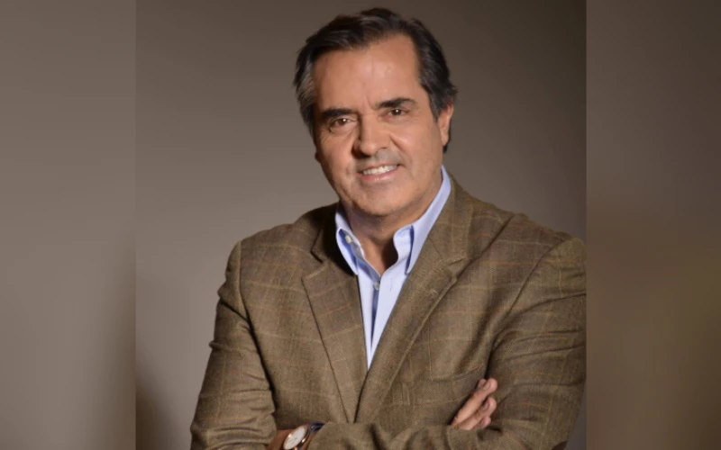 Rafael Poveda pone la cara y responde a los señalamientos de acoso