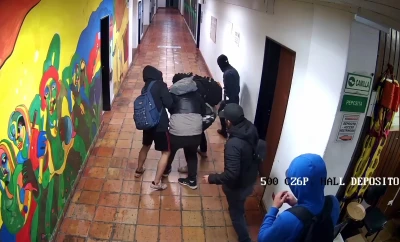 Video: Apuñalan a tres estudiantes dentro de la Universidad Nacional