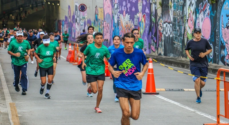 Cierres viales y rutas alternas en Bucaramanga este domingo por la Media Maratón Ciudad Bonita