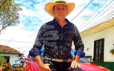 El reconocido productor de chocolate Norberto Tavera murió en un accidente entre El Socorro y Oiba