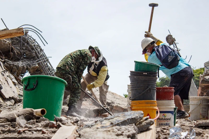 Luis Carlos Sarmiento donó $200 mil millones para la reconstrucción tras el terremoto