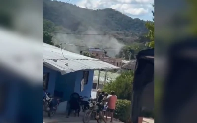 Ataque con drones y fusiles contra estación de Policía en el Sur de Bolívar dejó siete heridos