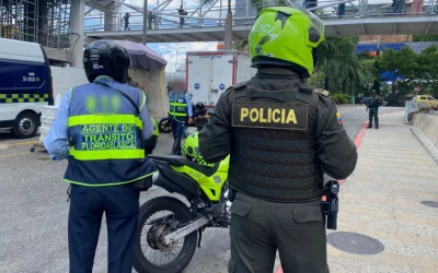 Por sacar un arma en un procedimiento, confirman suspensión a alférez de Floridablanca