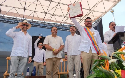 Presidente solicita al contralor crear un grupo élite para investigar desvío de fondos en gobierno Petro