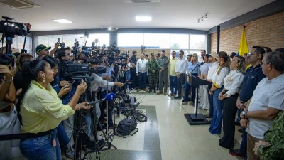 Hasta $50 millones por los pirómanos señalados de sembrar el terror en Tolima con incendios