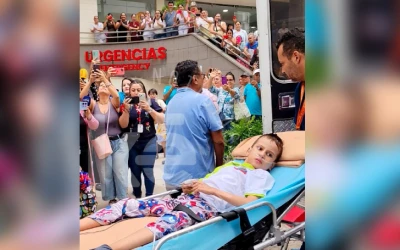 FCV recibe con éxito en Bucaramanga al niño que le pidió ayuda al presidente De la Espriella