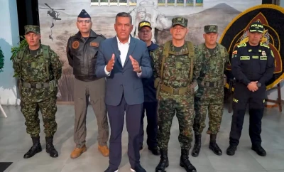"Reclutamiento de niños es un crimen de guerra", MinDefensa tras confirmar tres menores abatidos en bombardeo