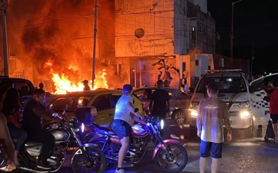 Taxi-bomba dejó un muerto y 11 heridos al estallar frente a una estación de Policía en Los Patios