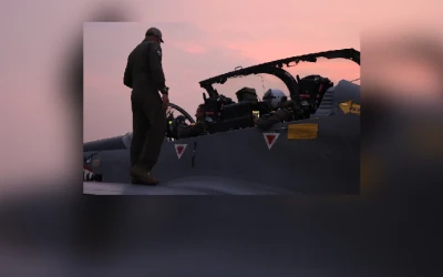 Juez ordena al Gobierno frenar los bombardeos a campamentos donde haya menores