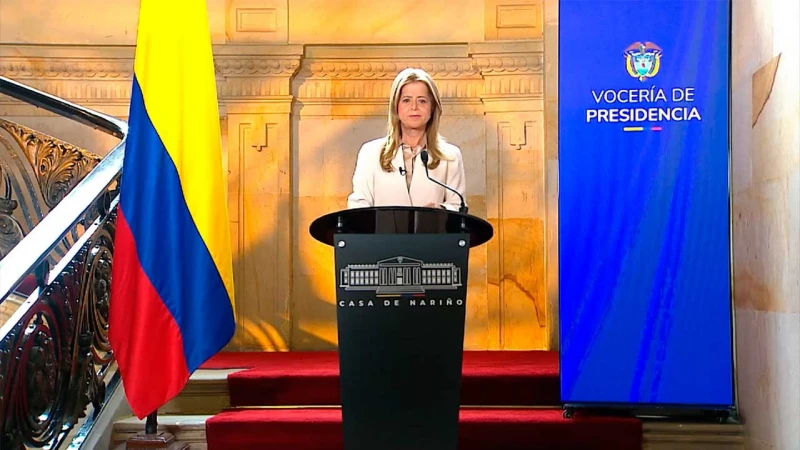 Gobierno pone freno a los carros cazafotomultas: ya no podrán multar sin un agente presente