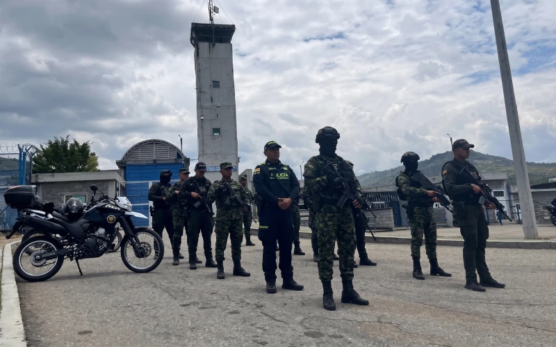 “Voy por ustedes”: De La Espriella ordenó trasladar a cárceles de máxima seguridad a 76 presos de Los Pachenca