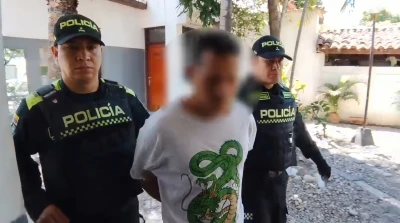 ¡Lo buscaban por violencia intrafamiliar! Un control policial terminó con su captura en Girón