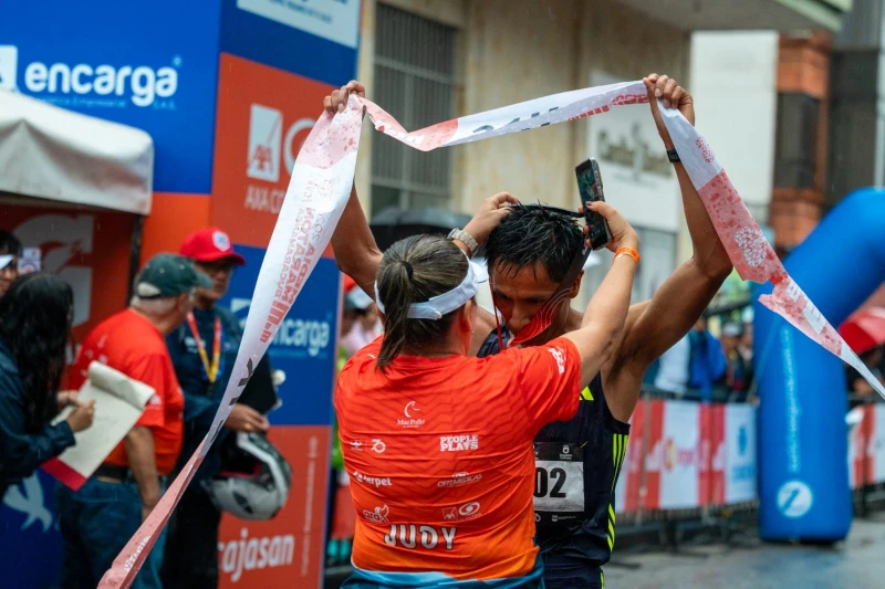 Estos son los campeones que conquistaron la Media Maratón de Bucaramanga 2026