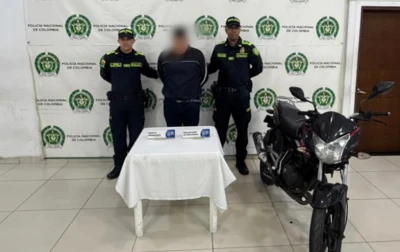 En el parque de los Niños y Centroabastos cayeron dos sujetos con motos reportadas como robadas