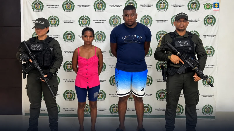 Con perfiles falsos, pareja habría conseguido fotos íntimas para extorsionar y amenazar a 14 personas