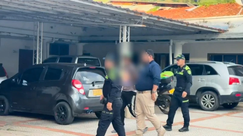 Venezolano con historial por drogas y violencia intrafamiliar quedó ante Migración en Santander