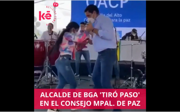 Alcalde de Bucaramanga bailó cumbia en La Inmaculada